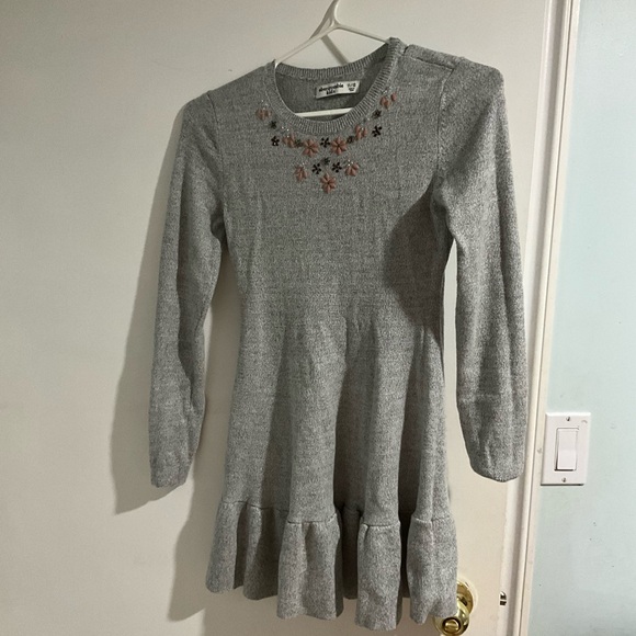 Zara Girl Sweater Dress - Picture 2 of 4